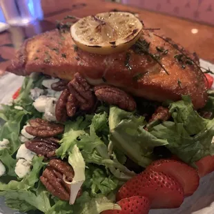 Strawberry Gorgonzola with salmon