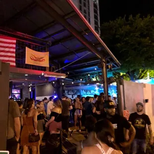 a large crowd of people