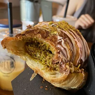 Viral Dubai Chocolate (but as a croissant)