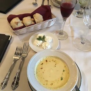 Sweet Corn-Crab Bisque