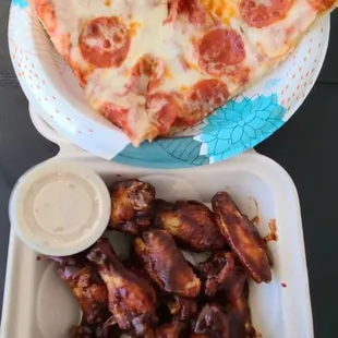 Outstanding pizza and wings combo..