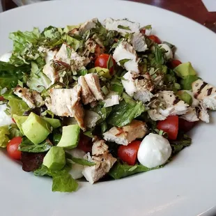 Caprese chicken avocado salad