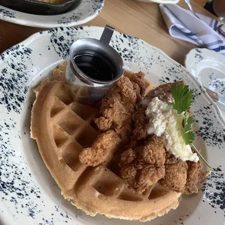 Chicken N' Waffles Lunch