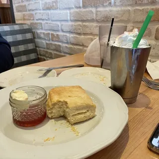 Buttermilk Biscuits