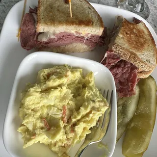 Reuben Sandwich Lunch
