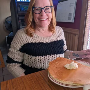 HUGE PANCAKES!! Fantastic food with the classic cafe atmosphere:)