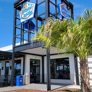 Lunch time at White Castle in Orlando.