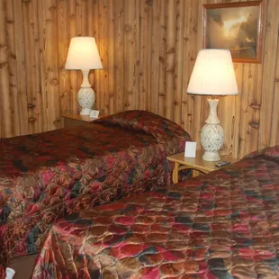 Twin room, facing beds.