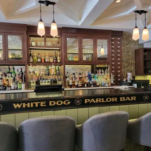 White dog parlor bar