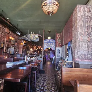 Entry to White Eagle Mcmenamins