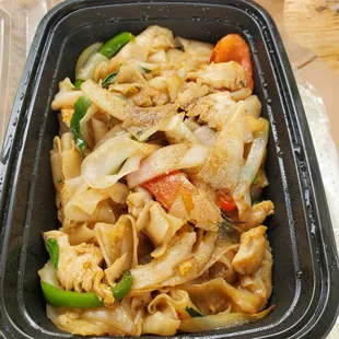 Drunkin Noodles with Chicken