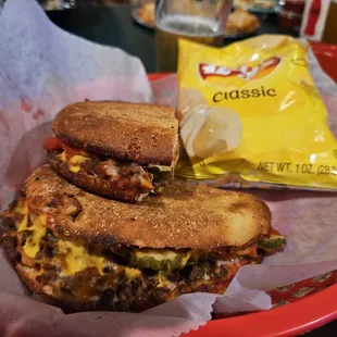 Cheeseburger pizza pocket