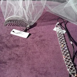 This is the real Sara Gabriel veil.  Unlike the one I was first given, it is well made, it has a tag and a metal brooch.