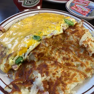 Western Omelette and Hash Browns