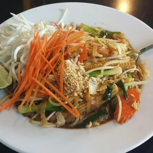 food, ramen and noodles