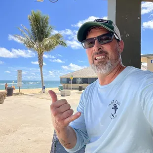 White Plains Beach