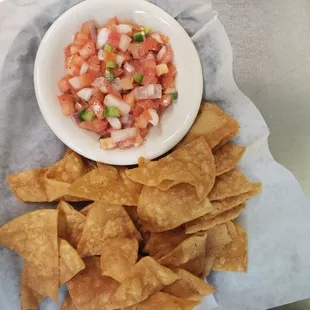 Homemade chips and pico