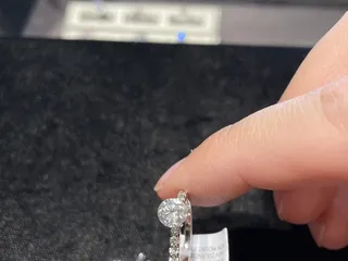 Luisa Graff Jewelers