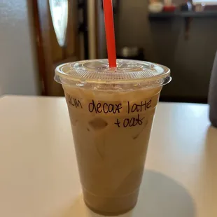 a cup of iced latte