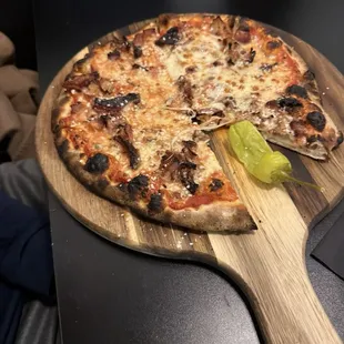food, pizza