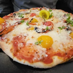 What was supposed to be a Margherita w/Sausage, but turned out to possibly be the 2 Parts Pig.