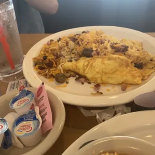 Meat lovers omelette