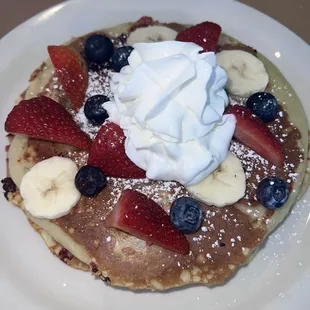 Fresh fruit pancakes