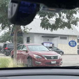 Long line of cars. Must be good?