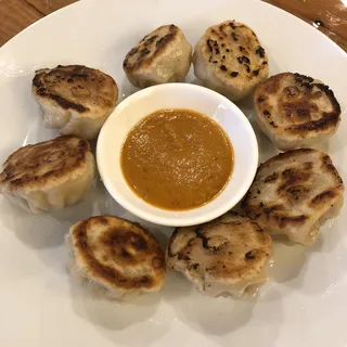 Khotrak momo