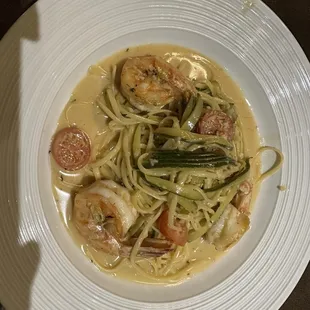 Linguine with prawns