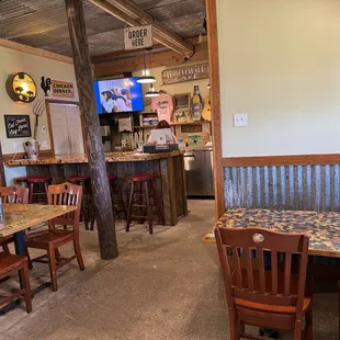 Inside has 8 tables and several tables outside 3.10.24