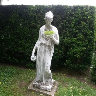 Midday in the garden of good and evil.