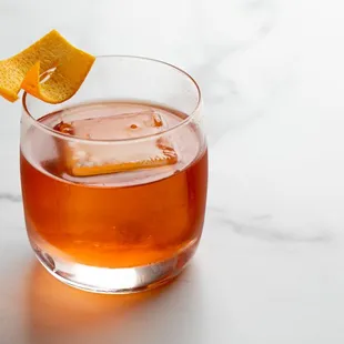 WHISKEY, PASSION FRUIT, AJI AMARILLO,
 HONEY, MINT