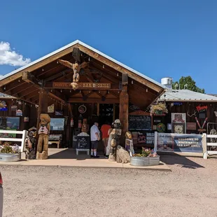 the entrance to the restaurant