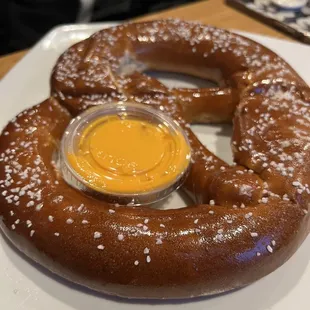 Monster pretzel