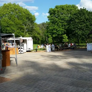 Website says it's closed Memorial Day, but clearly, it's not.