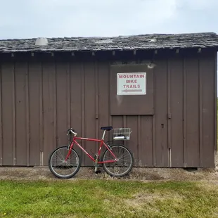 Mountain bike trail. 4 mile loop