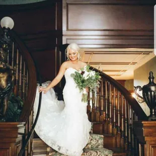 Beautiful bride in Whitney Estate
