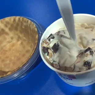 Smore and waffle bowl