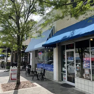 Whit's of Avondale storefront