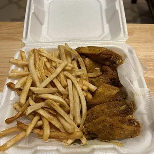 6 piece Lemon pepper wings