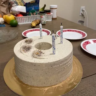 Earl grey peach cake