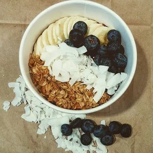 Green berry Crunch Smoothie Bowl