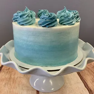 Keto Vanilla 2 layer Cake with Umbre Keto Buttercream Icing.  Gluten Free, Sugar Free, Low Carb, Keto &amp; Diabetic Friendly