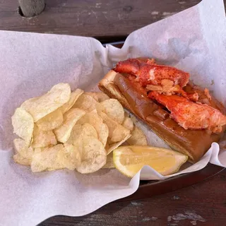 Connecticut Lobster Roll