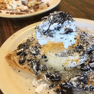 Cookies N' Cream Crepe