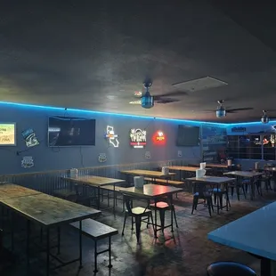 New Wholly Smokes Gastropub