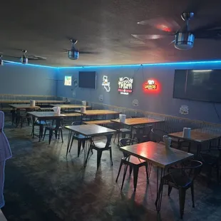 New Wholly Smokes Gastropub