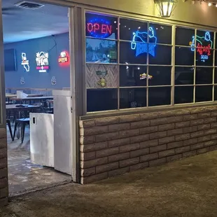 Outside Wholly Smokes Gastropub