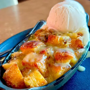 Mom bread pudding get this!
